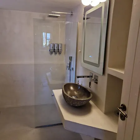 Daire Krialianika House 2