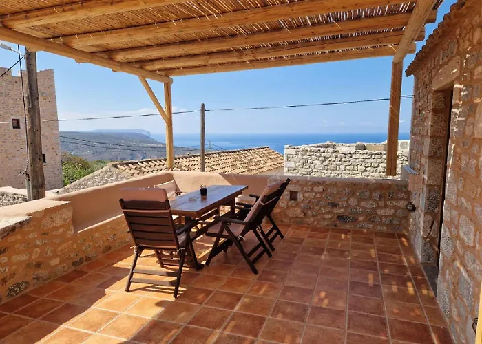 Krialianika House 2 *